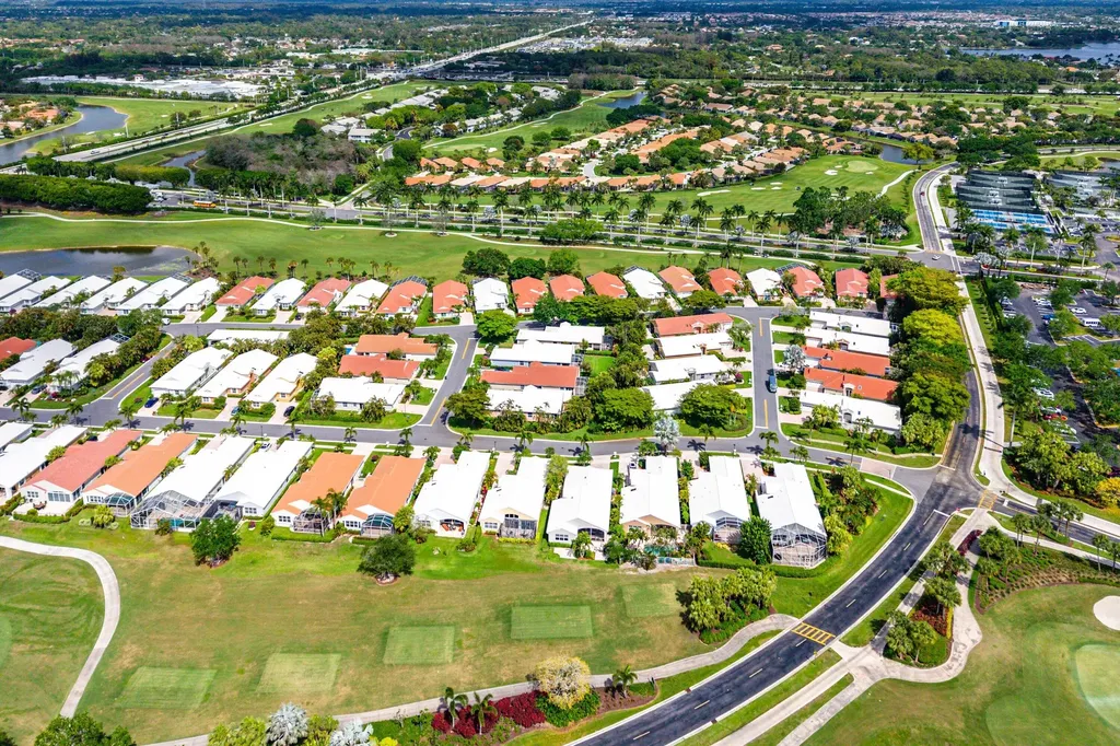 4510 Kensington Park Way Wellington FL 33449