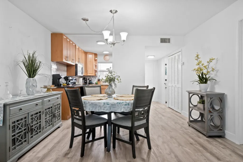 9350 Sunrise Lakes Boulevard Sunrise FL 33322
