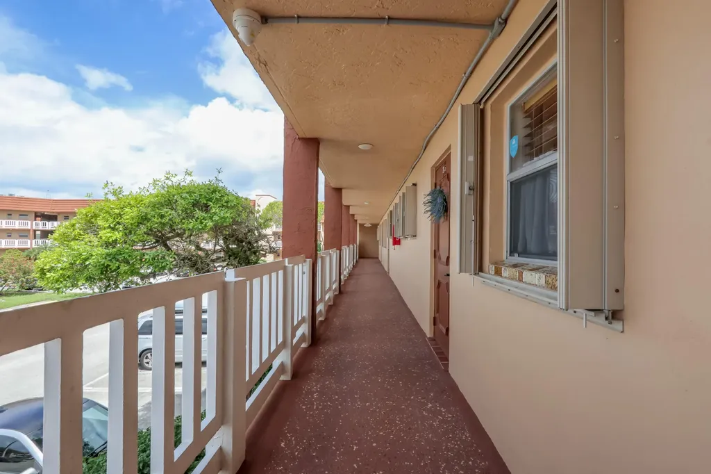 9350 Sunrise Lakes Boulevard Sunrise FL 33322