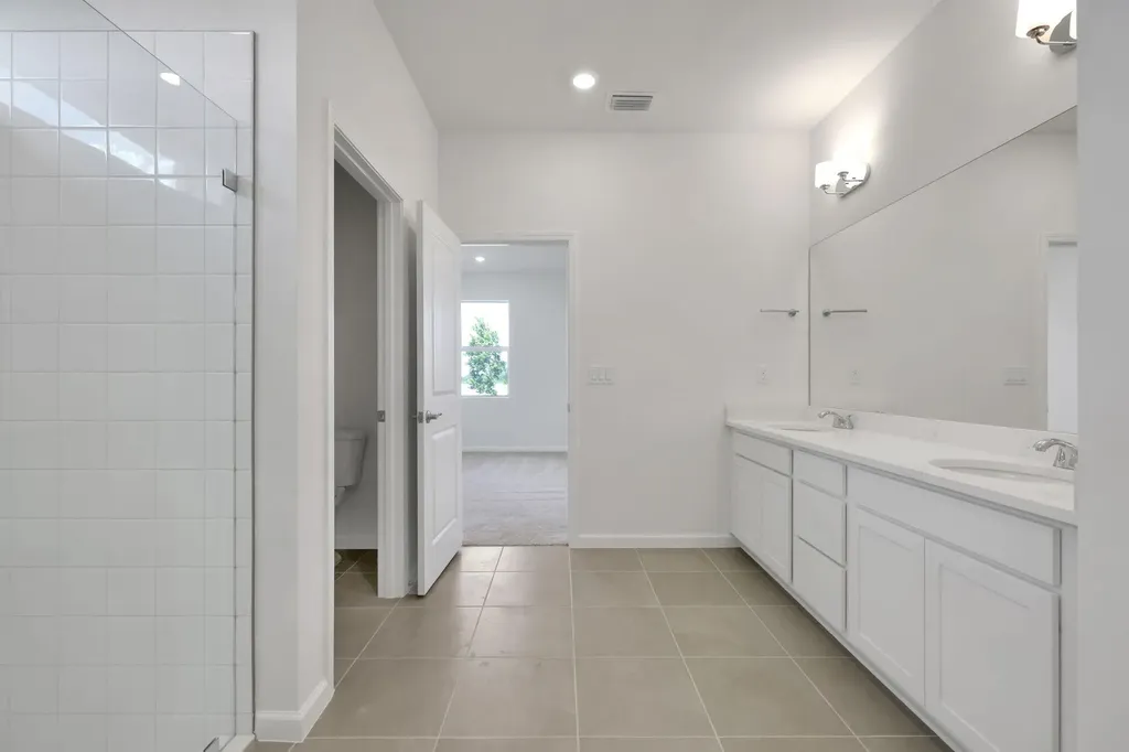 10716 NW Suncrest Lp Port St Lucie FL 34987