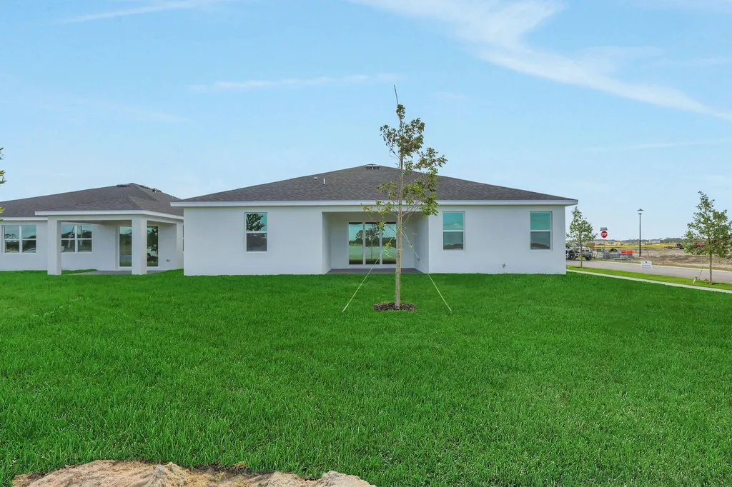 10716 NW Suncrest Lp Port St Lucie FL 34987