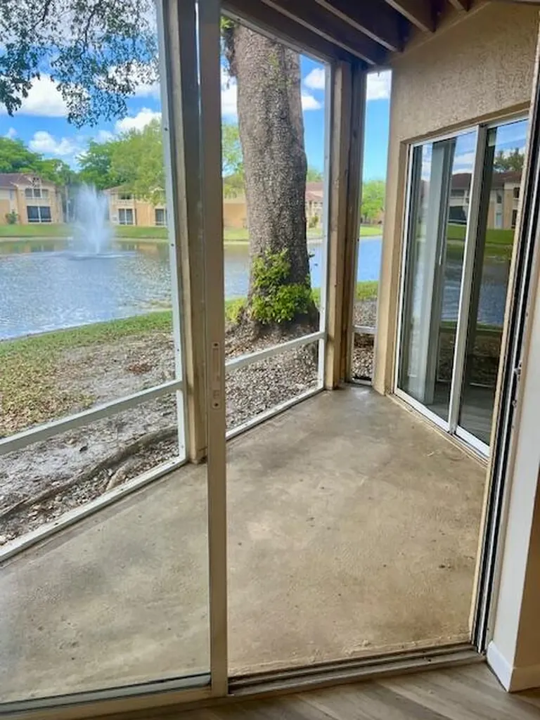 4879 Via Palm Lakes West Palm Beach FL 33417