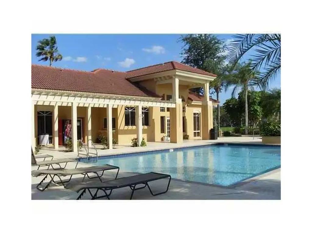 4879 Via Palm Lakes West Palm Beach FL 33417