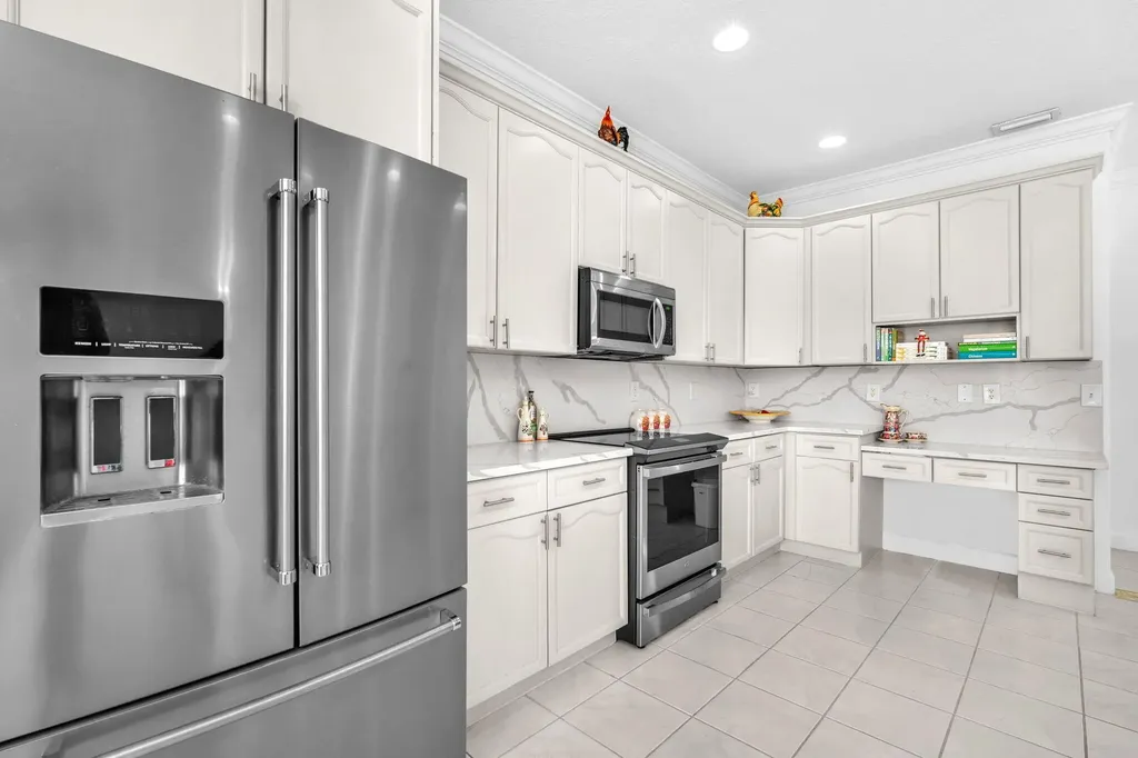 17184 75th Place N The Acreage FL 33470