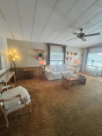 37 San Roberto Fort Pierce FL 34951