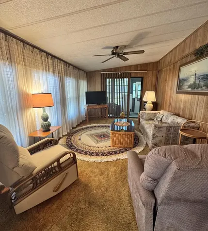 37 San Roberto Fort Pierce FL 34951