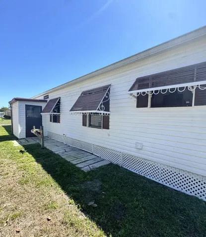 37 San Roberto Fort Pierce FL 34951