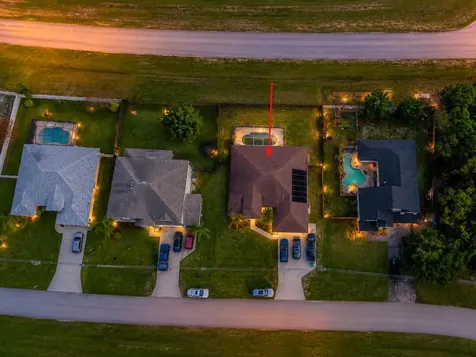 5785 NW Dublin Drive Port St Lucie FL 34986