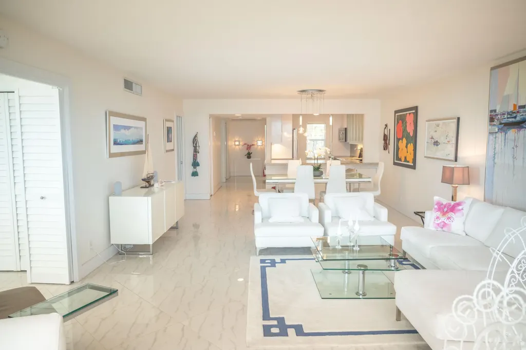 3180 NE 48th Court Lighthouse Point FL 33064