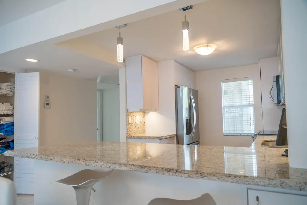 3180 NE 48th Court Lighthouse Point FL 33064