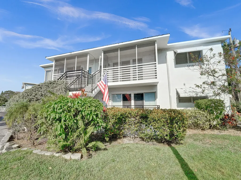 1115 SE 14th Place Fort Lauderdale FL 33316
