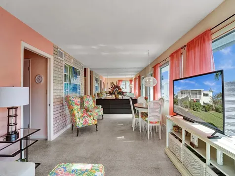 1115 SE 14th Place Fort Lauderdale FL 33316