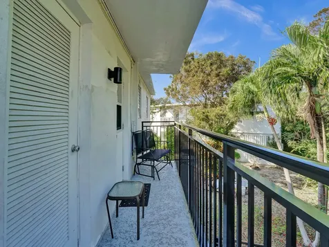 1115 SE 14th Place Fort Lauderdale FL 33316