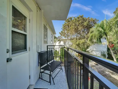1115 SE 14th Place Fort Lauderdale FL 33316