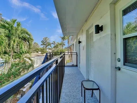 1115 SE 14th Place Fort Lauderdale FL 33316