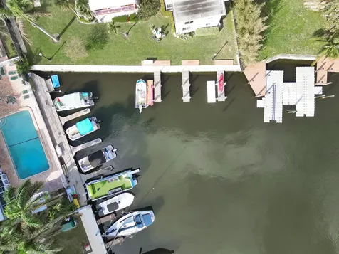 1115 SE 14th Place Fort Lauderdale FL 33316