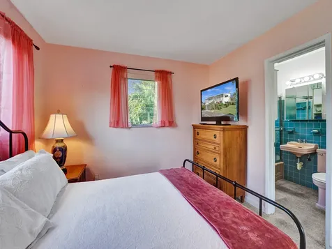 1115 SE 14th Place Fort Lauderdale FL 33316