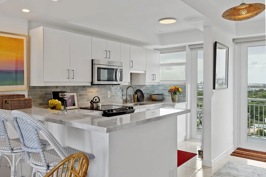 1920 S Ocean Drive Fort Lauderdale FL 33316