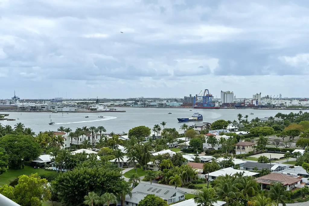 1920 S Ocean Drive Fort Lauderdale FL 33316