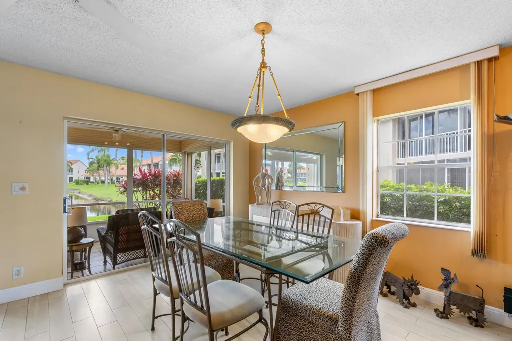 14407 Via Royale Delray Beach FL 33446