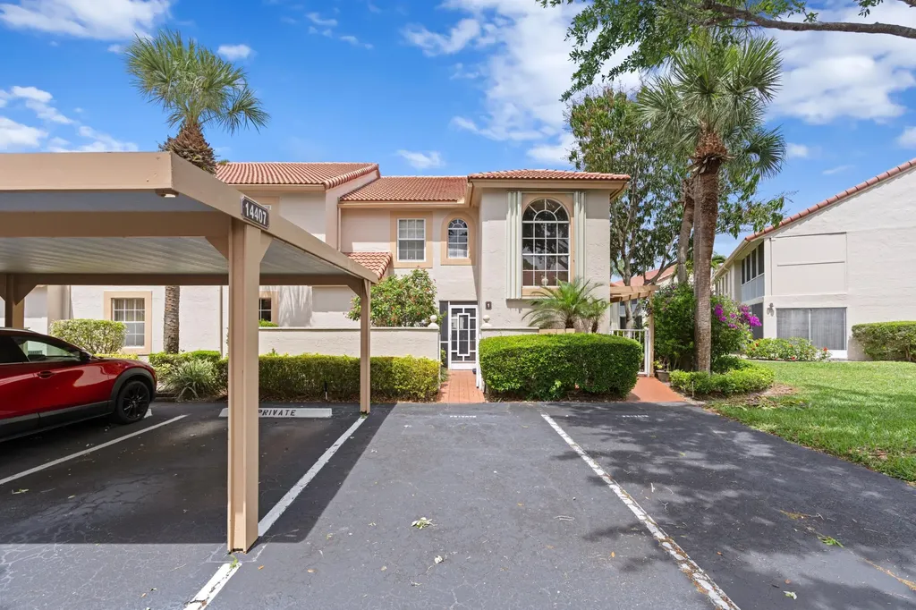 14407 Via Royale Delray Beach FL 33446