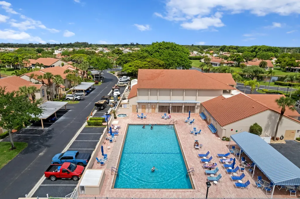 14407 Via Royale Delray Beach FL 33446
