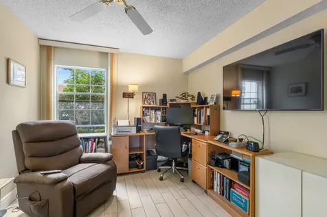 14407 Via Royale Delray Beach FL 33446