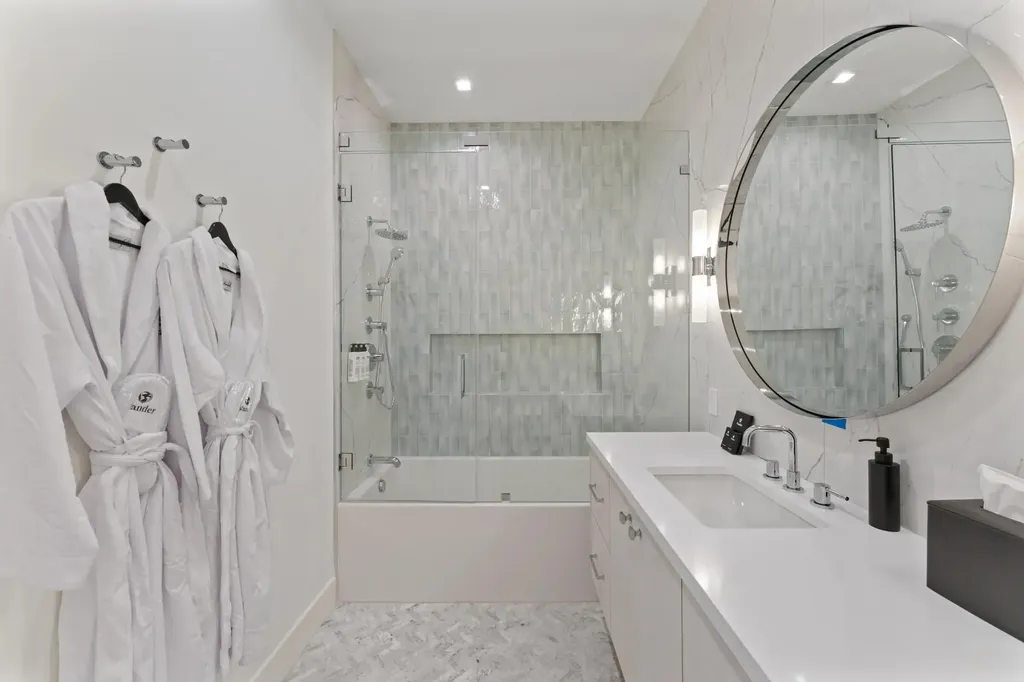 214 28th Street West Palm Beach FL 33407