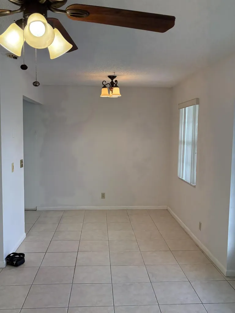64 Sussex C West Palm Beach FL 33417