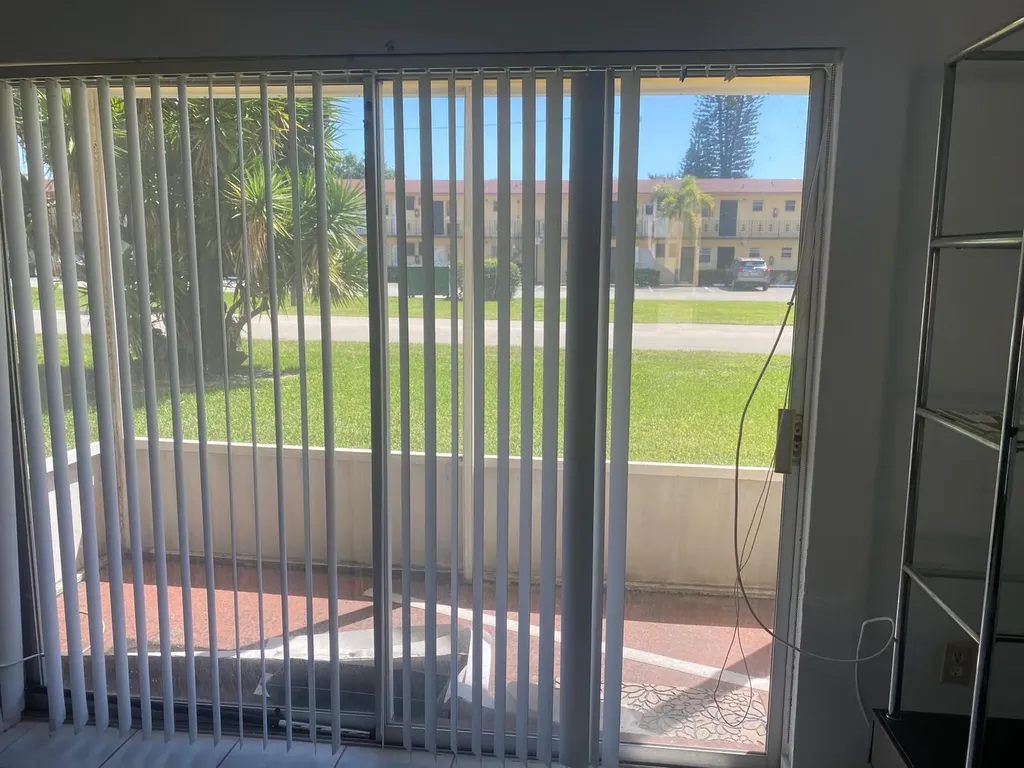 20200 NE 27th Court Aventura FL 33180