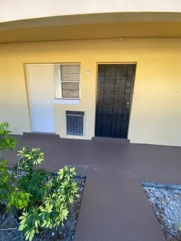 20200 NE 27th Court Aventura FL 33180