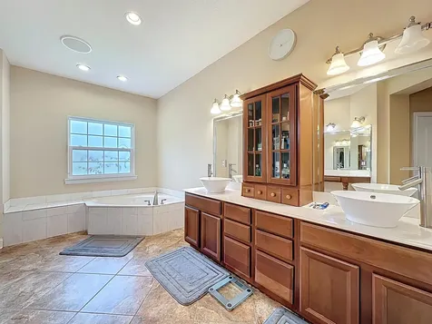 2851 Armsdale Road Jacksonville FL 32218