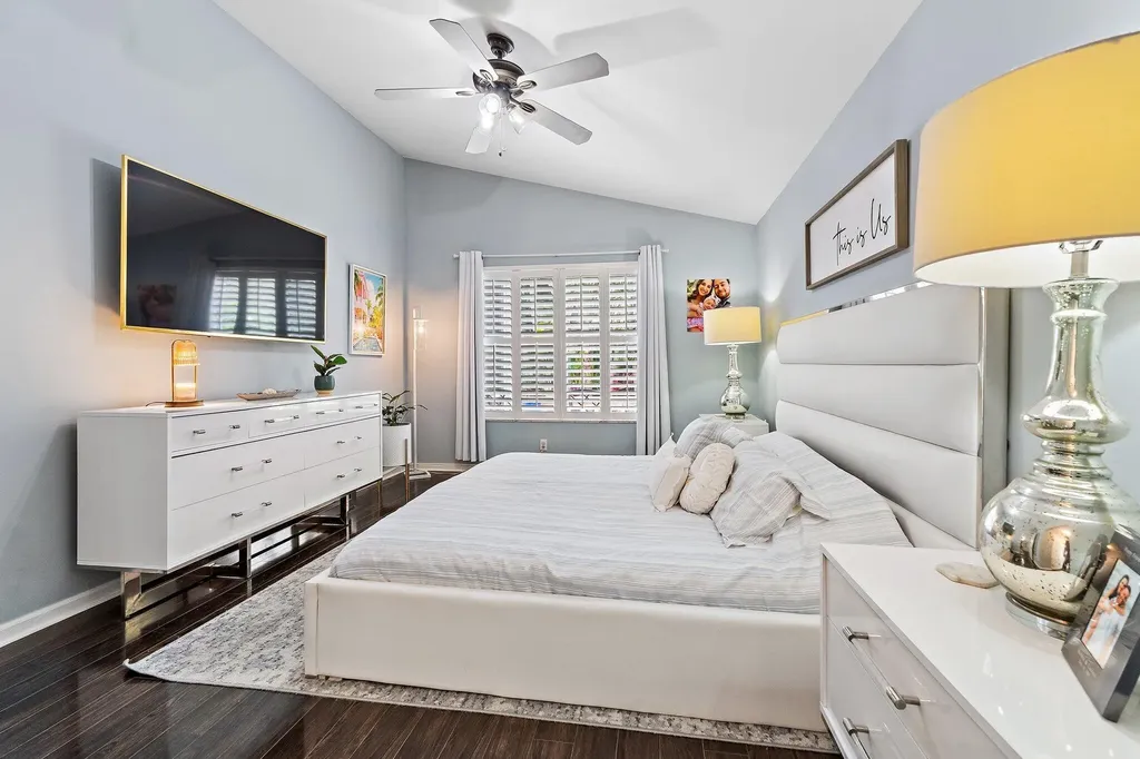 463 Woodview Circle Palm Beach Gardens FL 33418