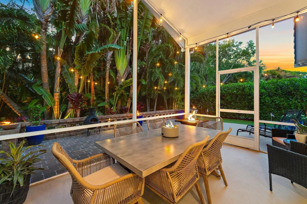 463 Woodview Circle Palm Beach Gardens FL 33418