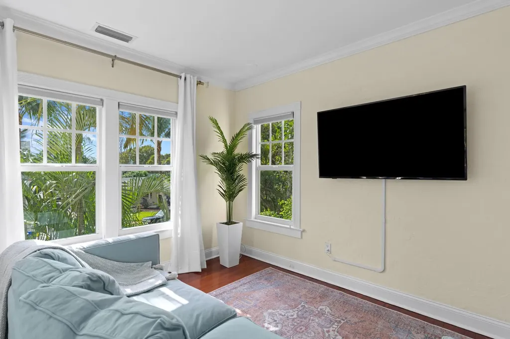 727 Claremore Drive West Palm Beach FL 33401