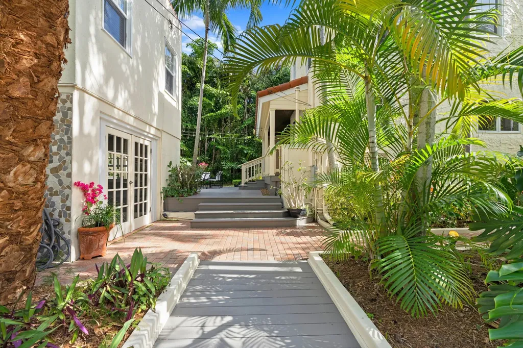 727 Claremore Drive West Palm Beach FL 33401