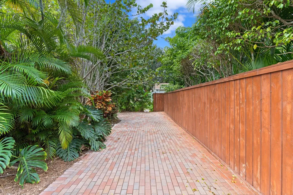 727 Claremore Drive West Palm Beach FL 33401