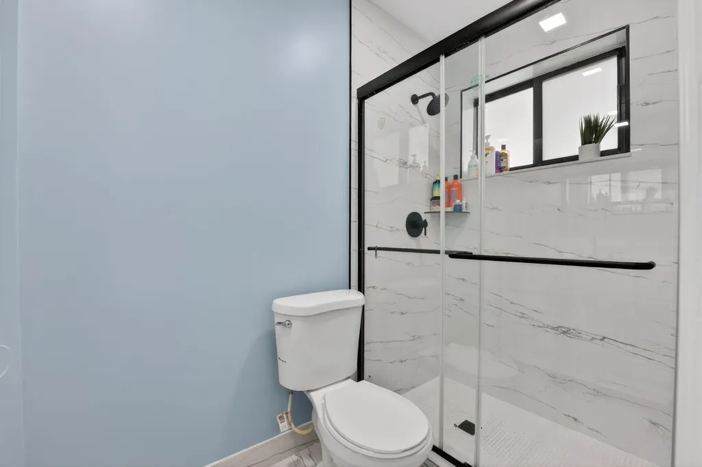5051 NE 6th Avenue Deerfield Beach FL 33064