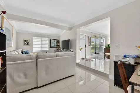 5051 NE 6th Avenue Deerfield Beach FL 33064