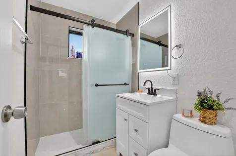 5051 NE 6th Avenue Deerfield Beach FL 33064
