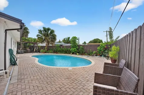 5051 NE 6th Avenue Deerfield Beach FL 33064