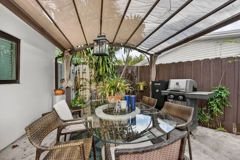 5051 NE 6th Avenue Deerfield Beach FL 33064
