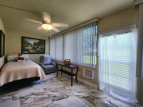 1012 Ellesmere A Deerfield Beach FL 33442