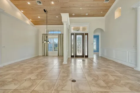 8431 SE Duncan Street Hobe Sound FL 33455