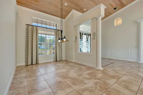 8431 SE Duncan Street Hobe Sound FL 33455
