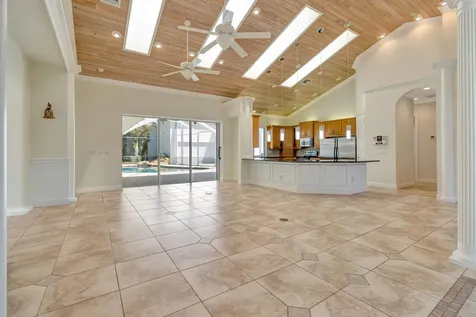 8431 SE Duncan Street Hobe Sound FL 33455