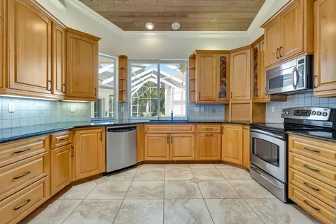 8431 SE Duncan Street Hobe Sound FL 33455