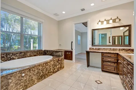 8431 SE Duncan Street Hobe Sound FL 33455