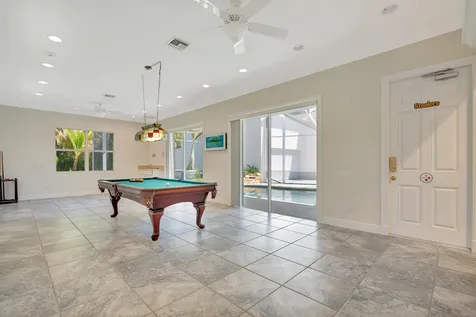 8431 SE Duncan Street Hobe Sound FL 33455