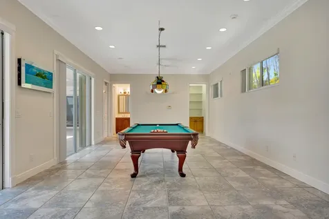 8431 SE Duncan Street Hobe Sound FL 33455